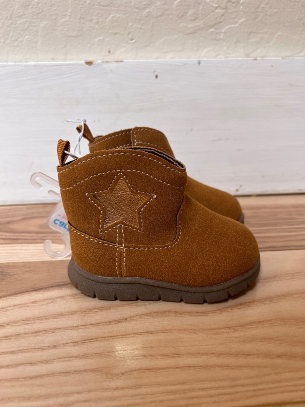Carter’s soft sole toddler boots NWT